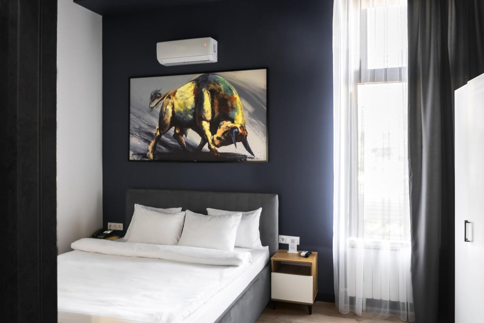 Apart Hotel Loft Алма Ата Екстериор снимка