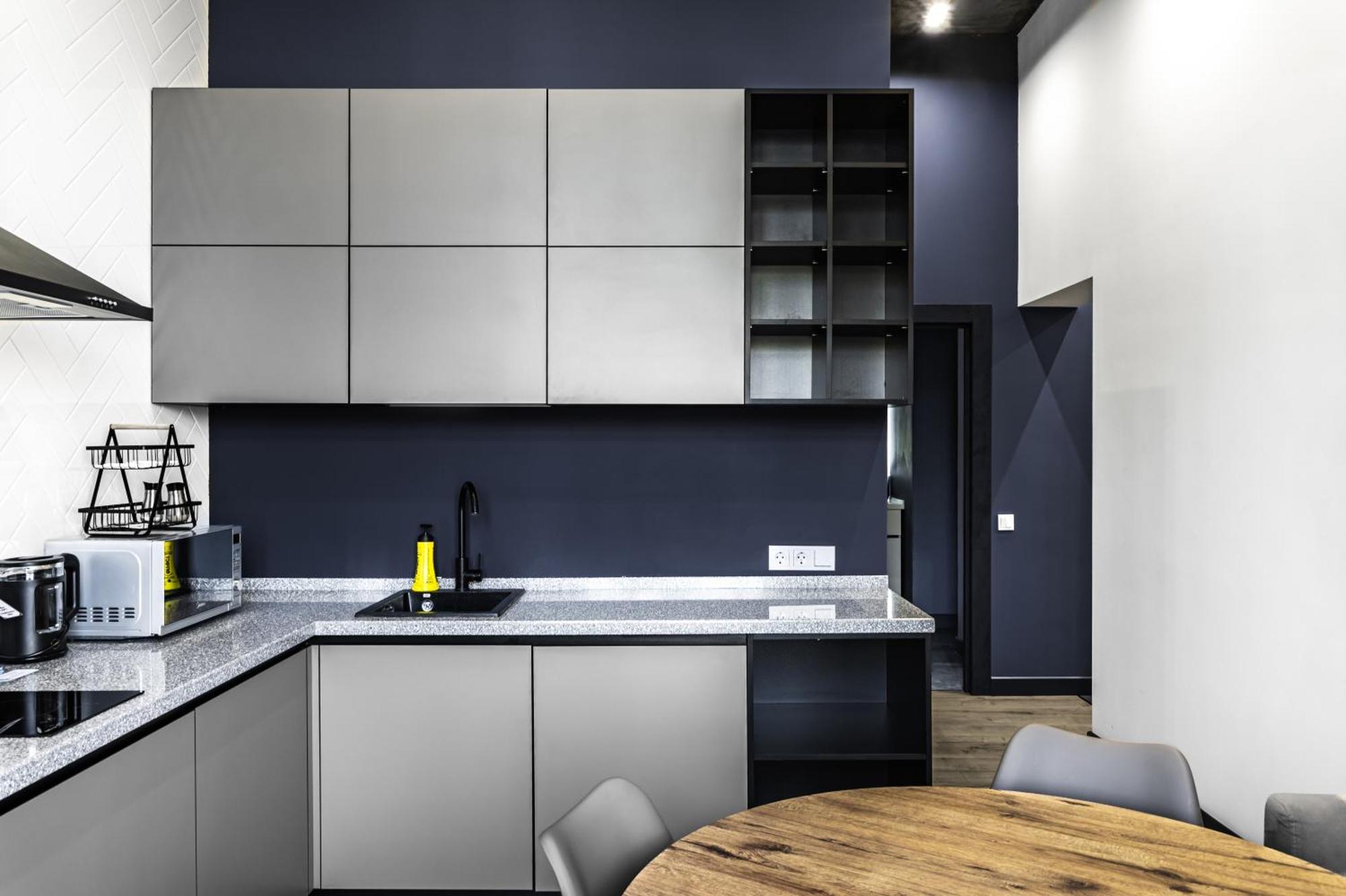 Apart Hotel Loft Алма Ата Екстериор снимка