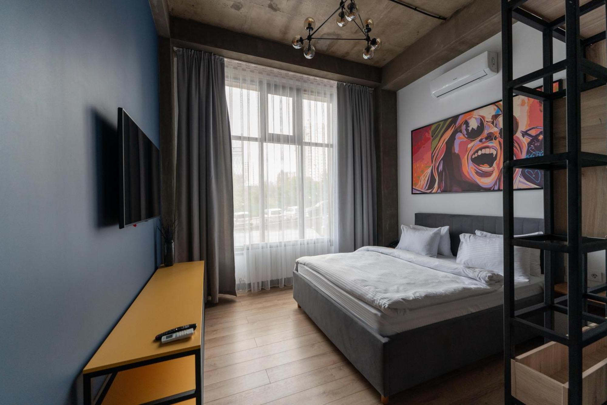 Apart Hotel Loft Алма Ата Екстериор снимка