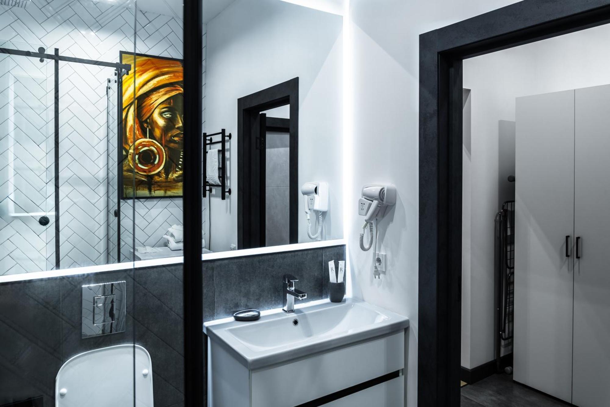 Apart Hotel Loft Алма Ата Екстериор снимка